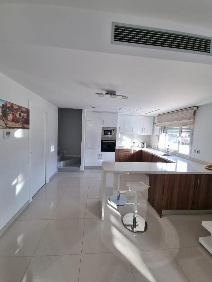 Marinamed Residential Villa Alicante Bagian luar foto